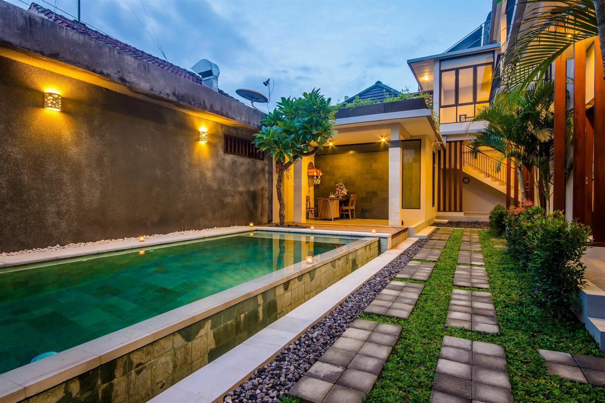 Room Valka Bali Seminyak Esterno foto